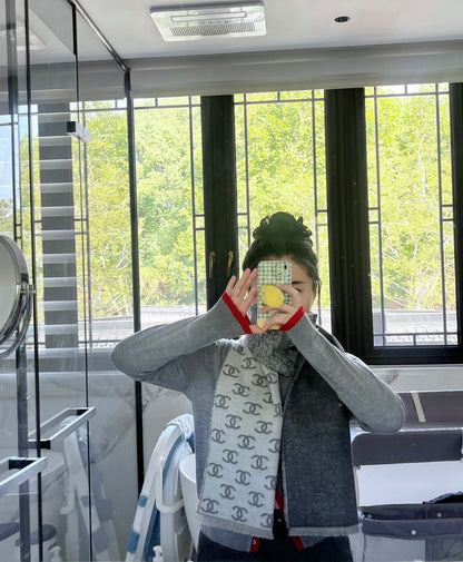 신조 / 샤넬 스카프