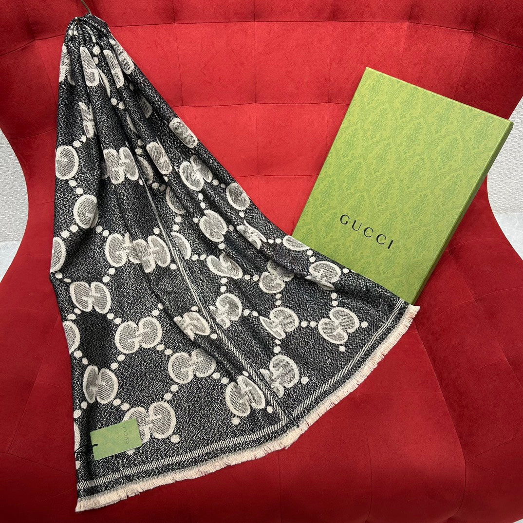 Shinjo / Gucci Scarf