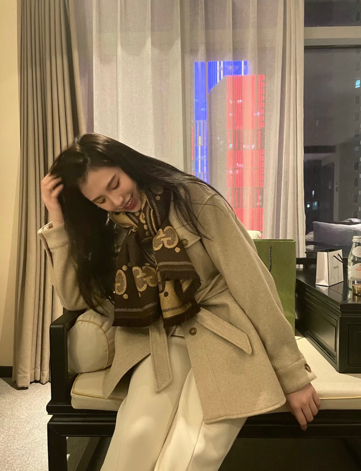 신조 / 구찌 스카프
