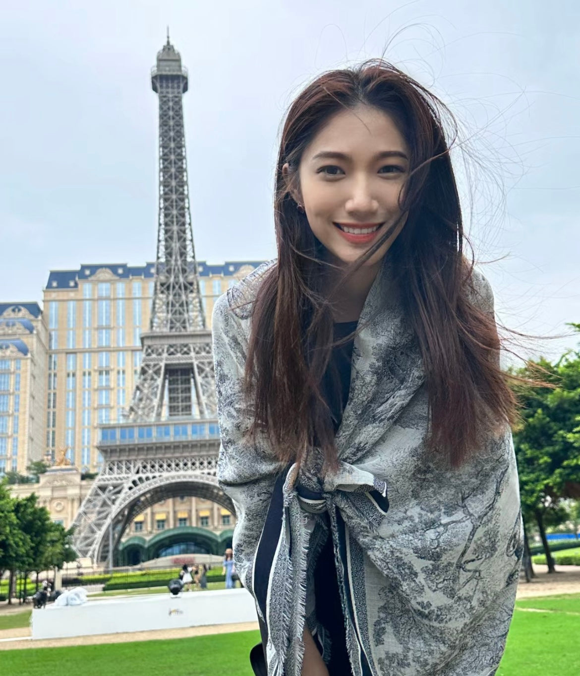 Shinjoo / Dior Scarf