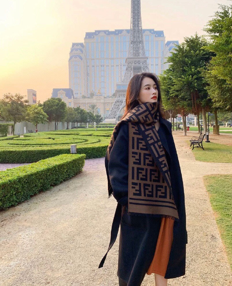 신조 / 펜디 스카프