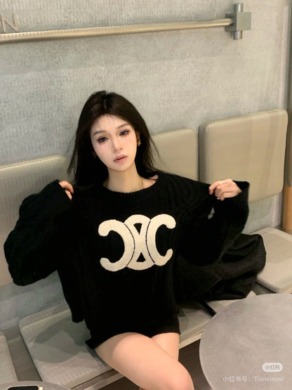체인2호 / 셀린느 라운드넥 니트 네이비