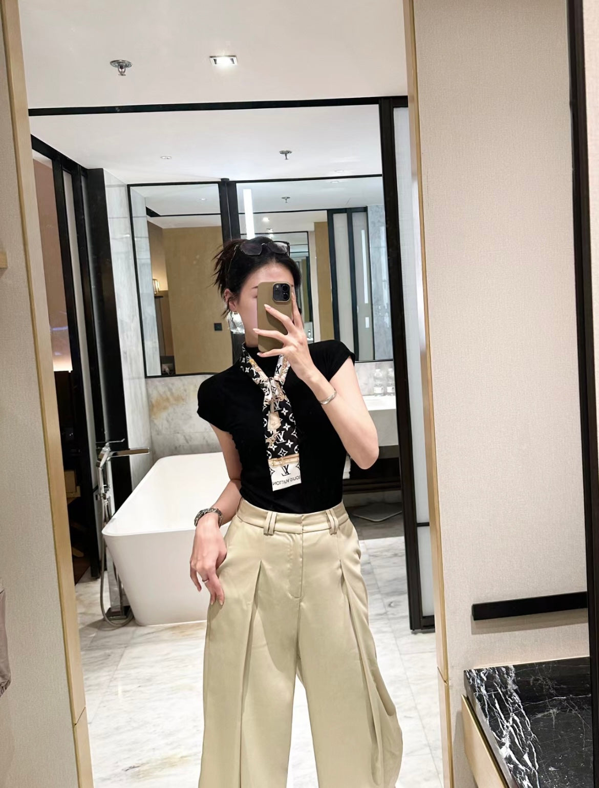 신조 / 루이비통 스카프