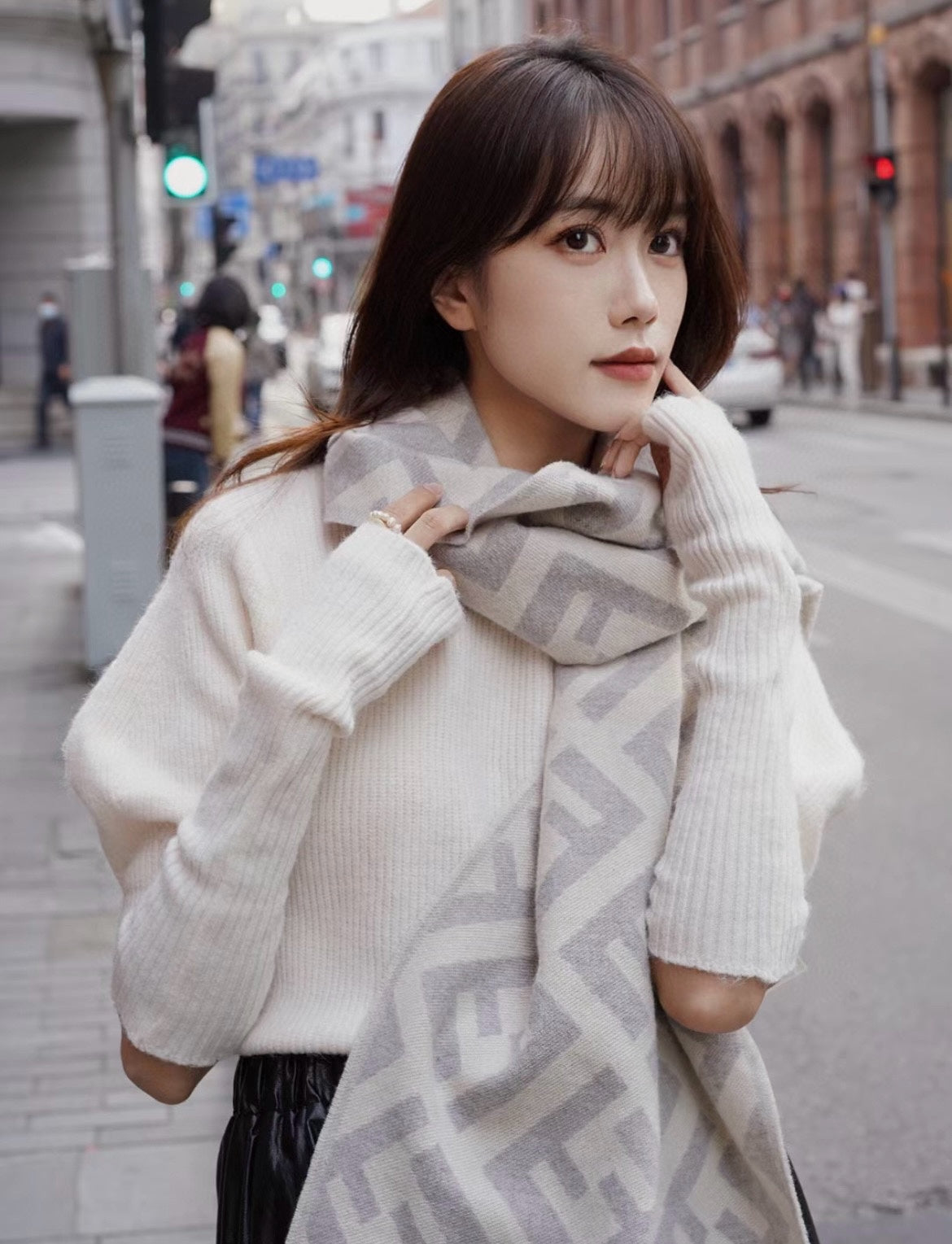 신조 / 펜디 스카프