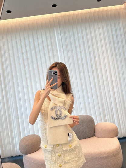 신조 / 샤넬 스카프