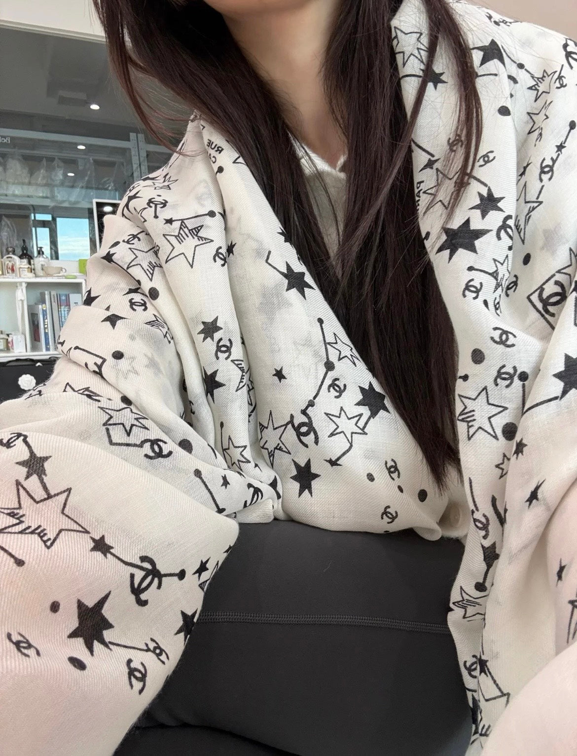 신조 / 샤넬 스카프