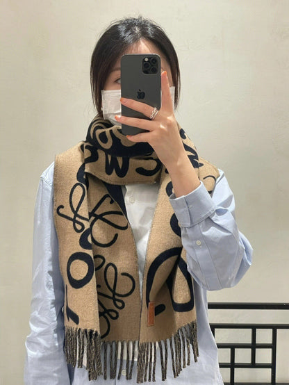 신조 / 로에베 스카프