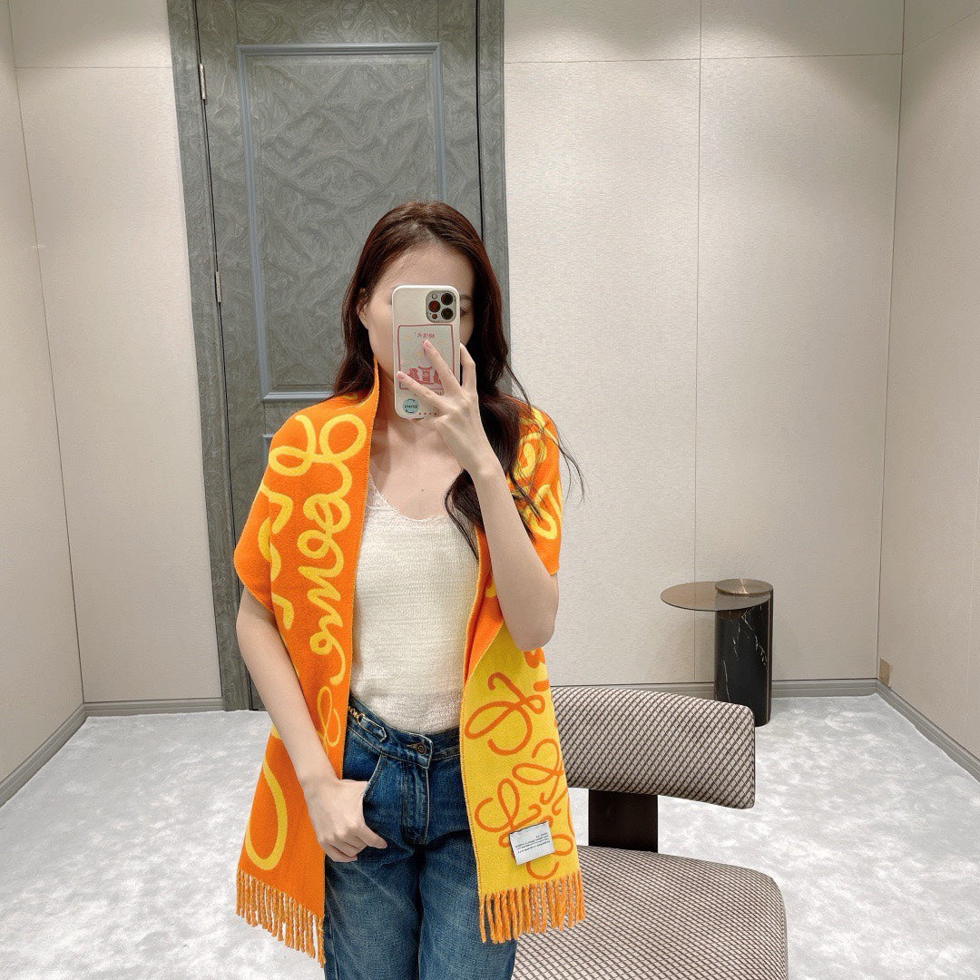 신조 / 로에베 스카프