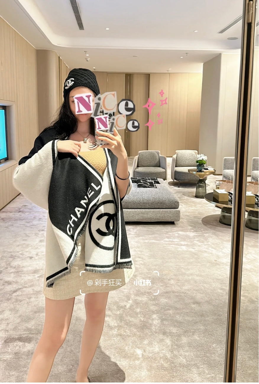 신조 / 샤넬 스카프