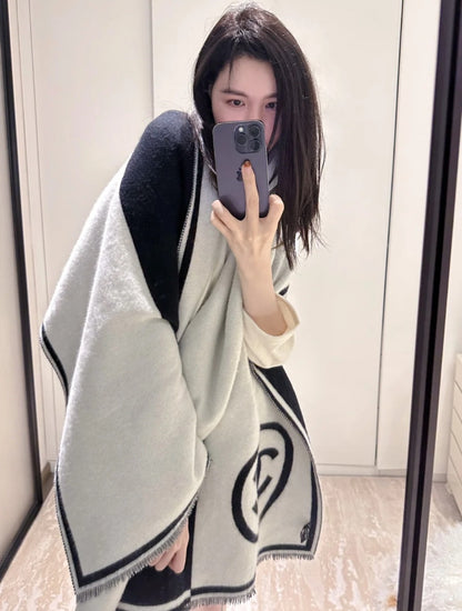 신조 / 샤넬 스카프