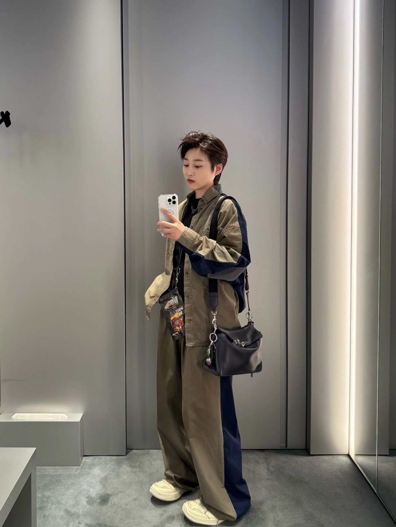 체인2호 / 발렌시아가 긴팔 셔츠