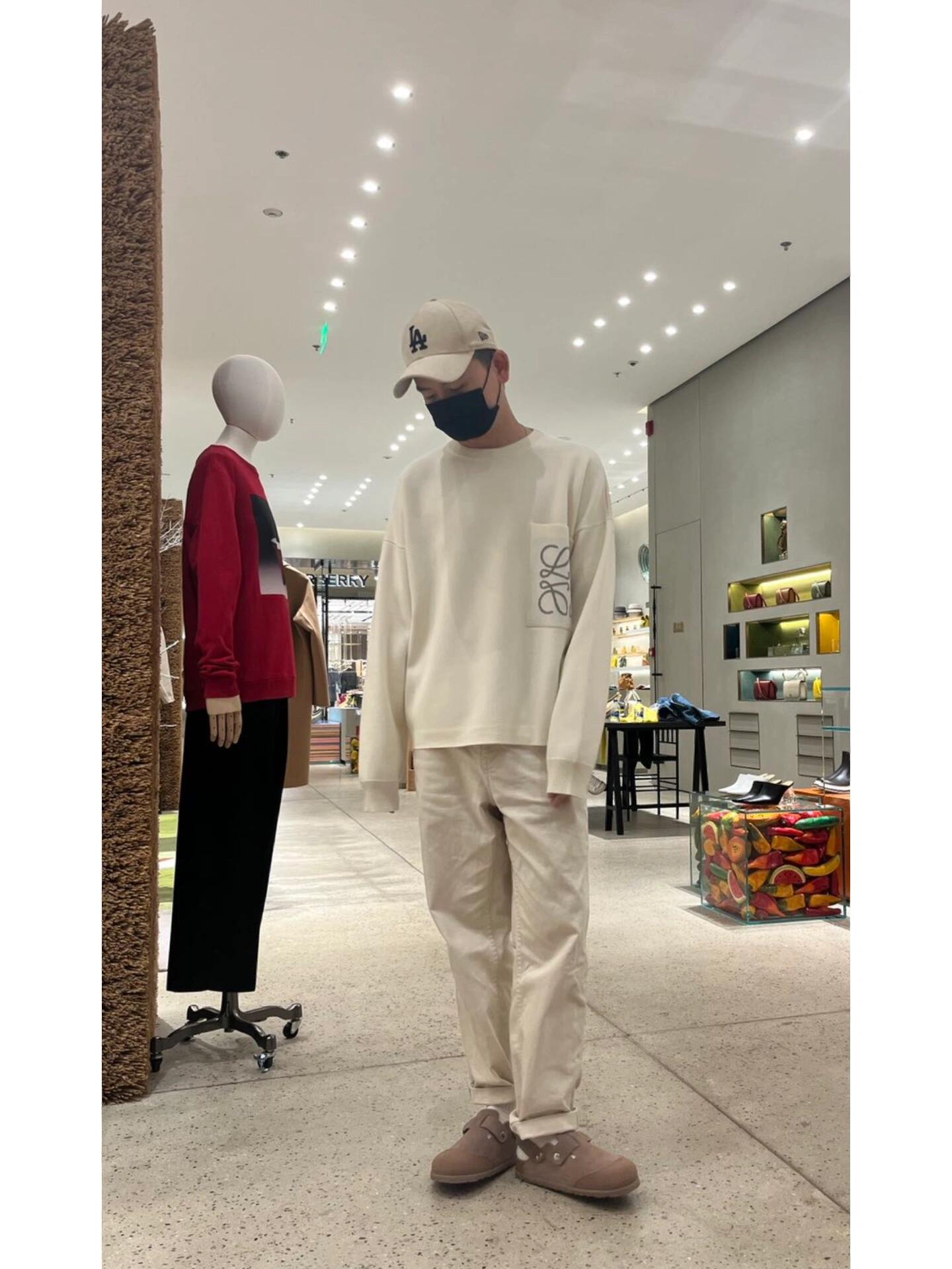 BVG / 로에베 긴팔