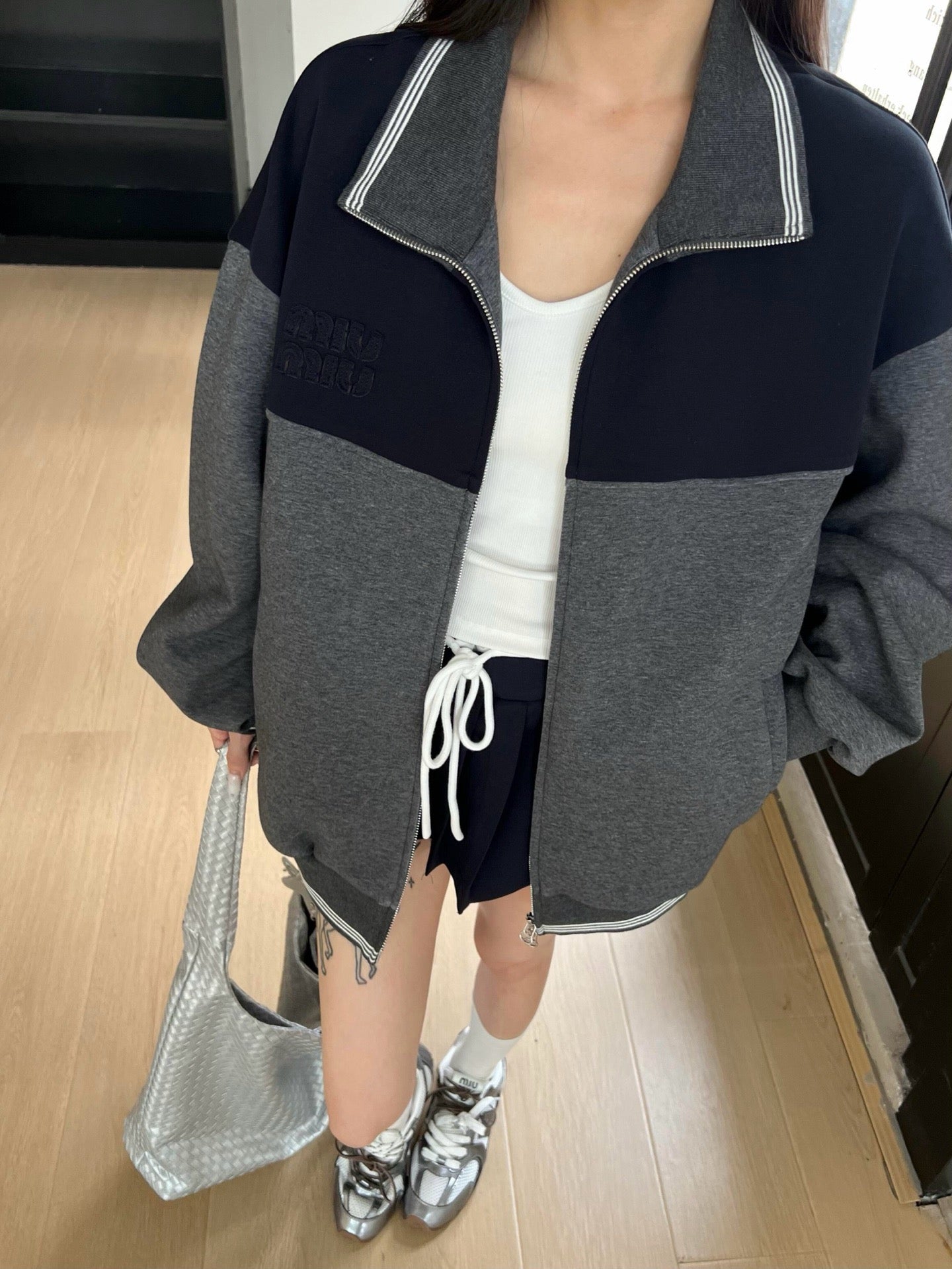체인2호 / 미우미우 지퍼 자켓