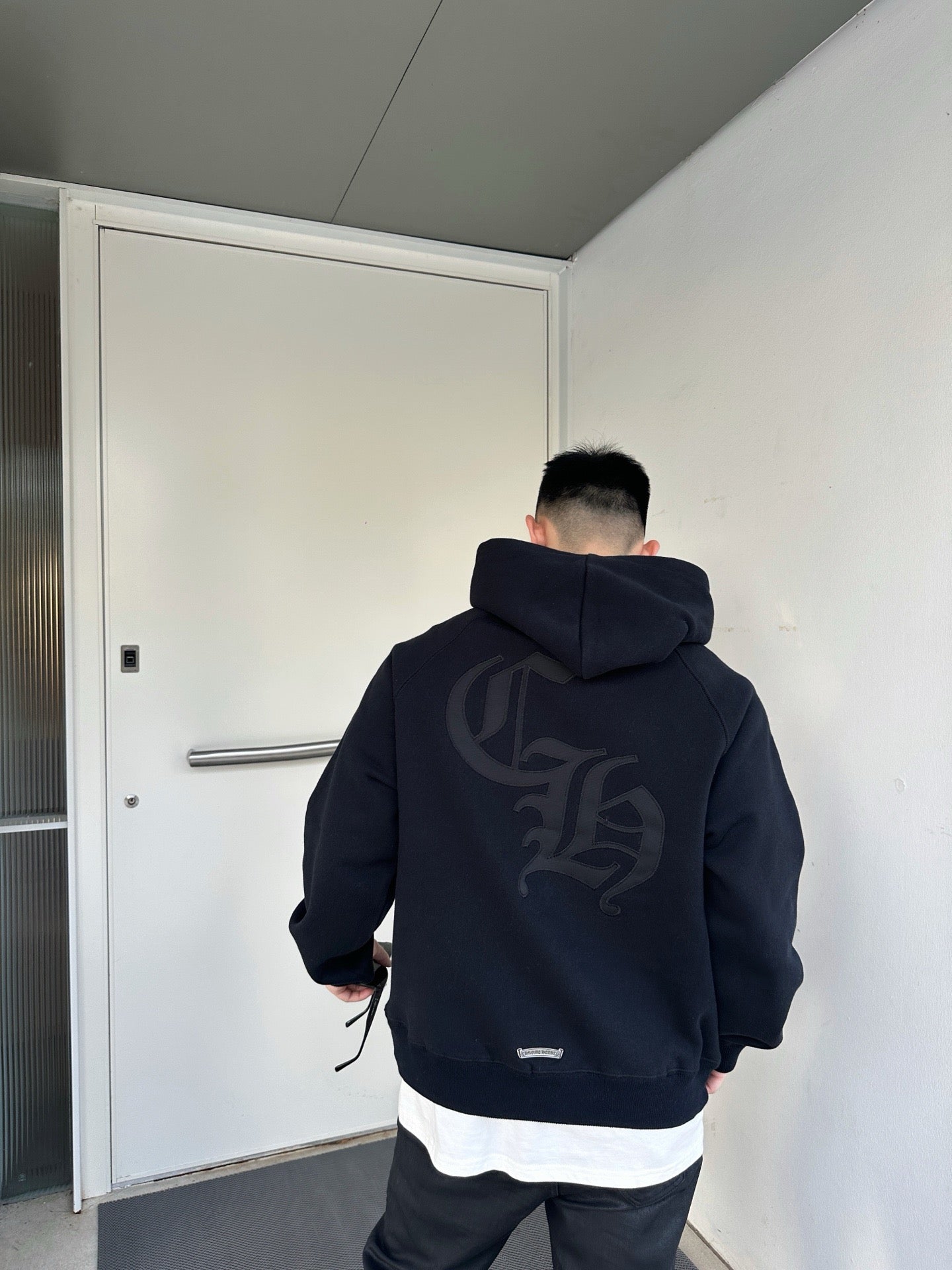 체인2호 / 크롬하츠 로고 포켓 후드티