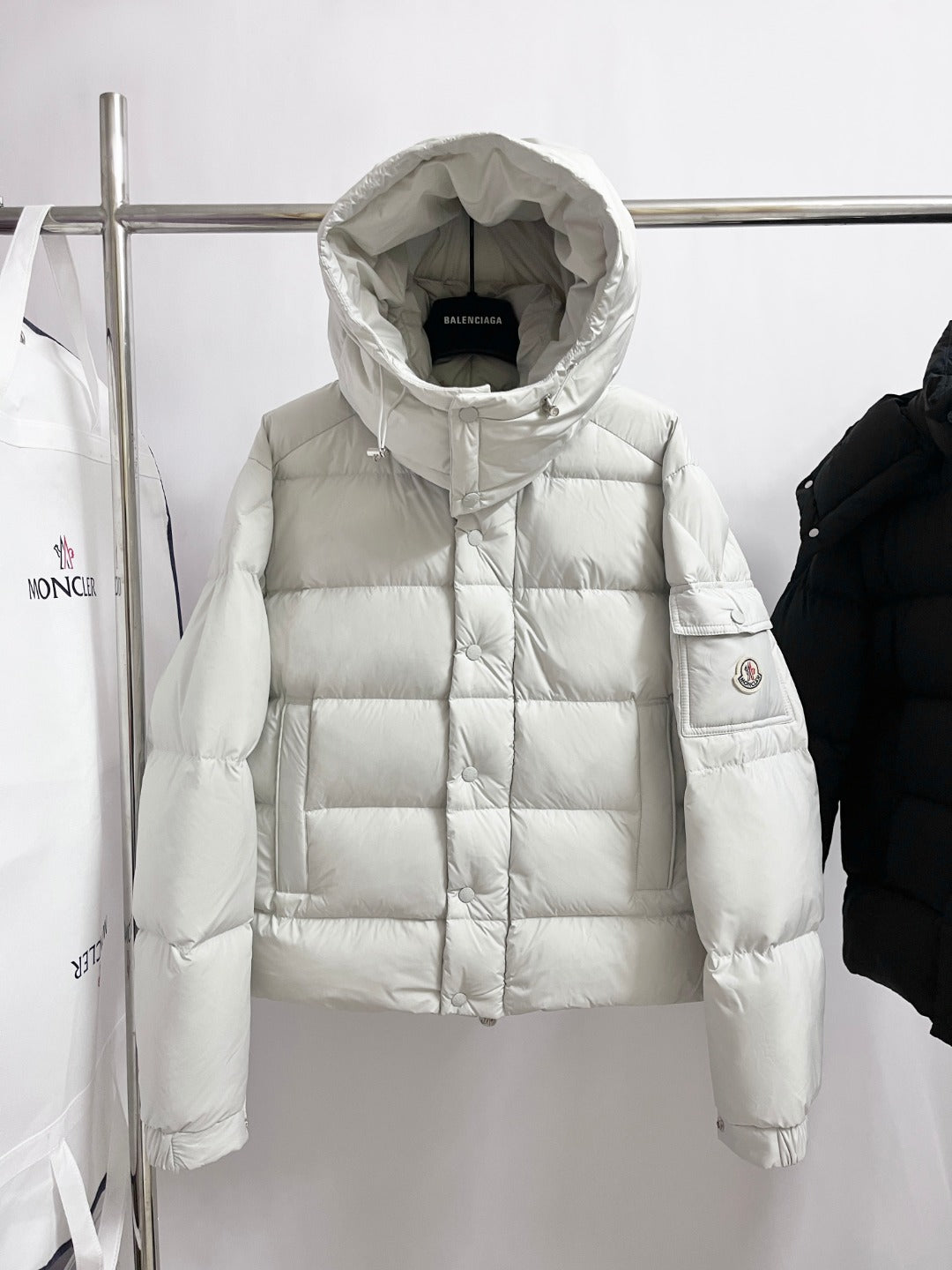 BVG / MC 패딩