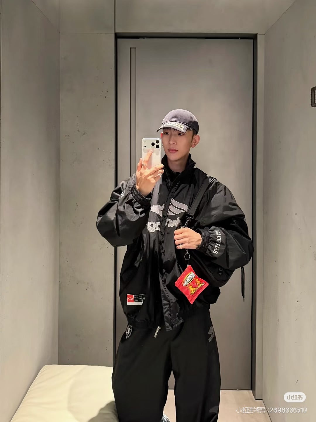 체인1호 / 발렌시아가 운동 자켓