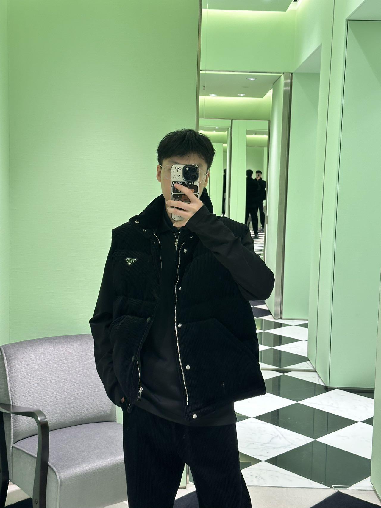 BVG / 프라다 패딩
