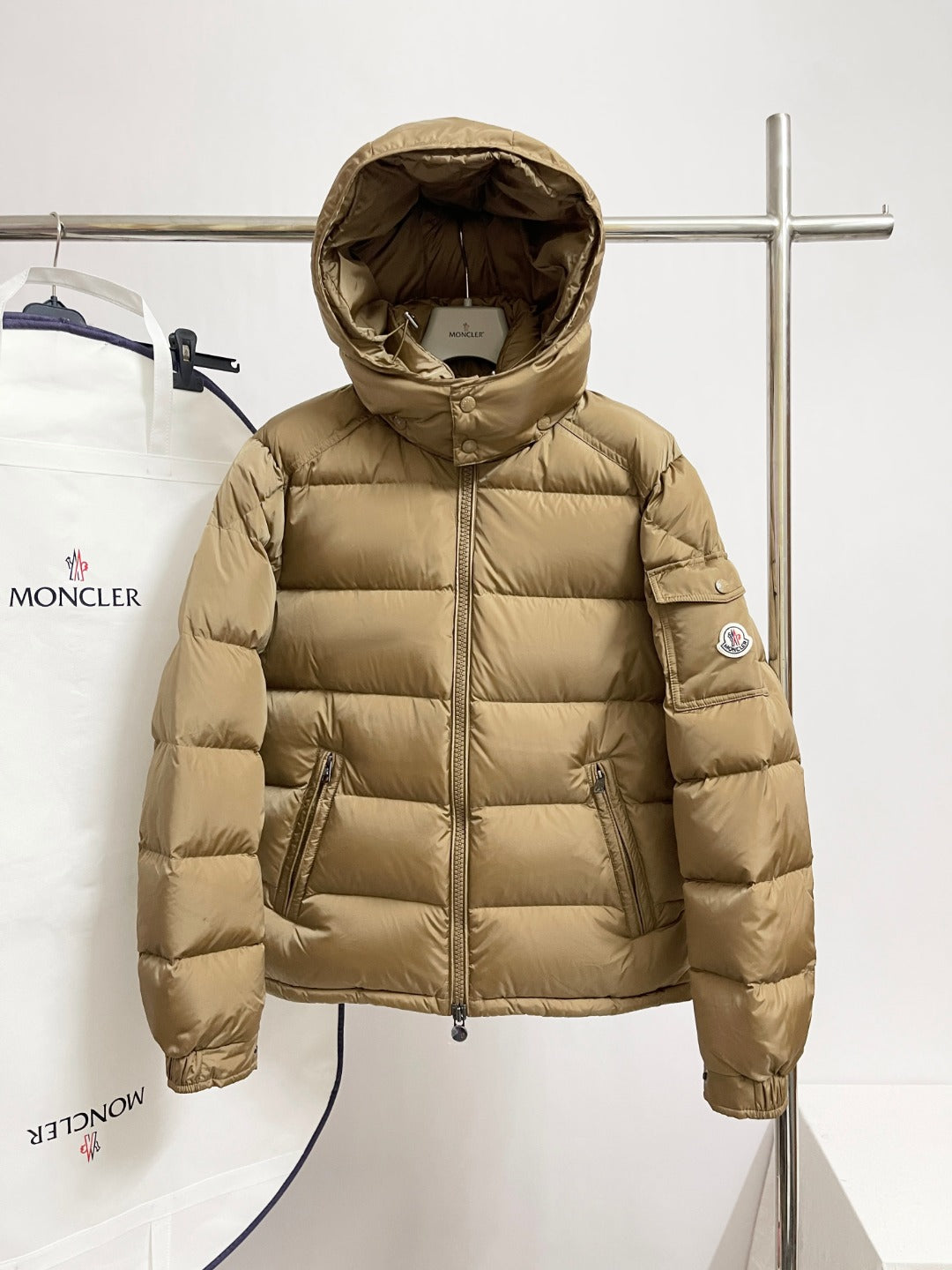 BVG / MC 패딩