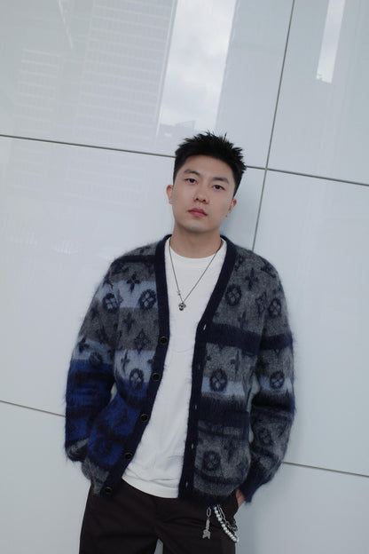 BVG / 루이비통 니트 카디건