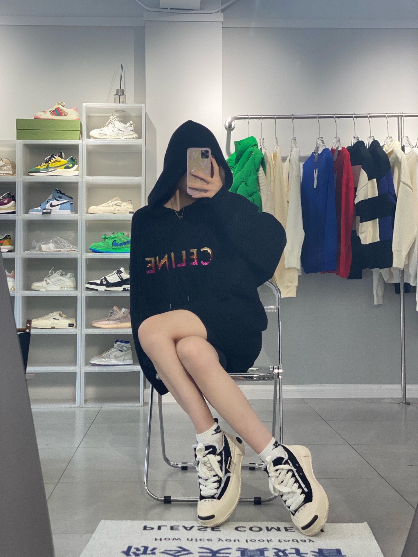 BVG / 셀린느 후드티