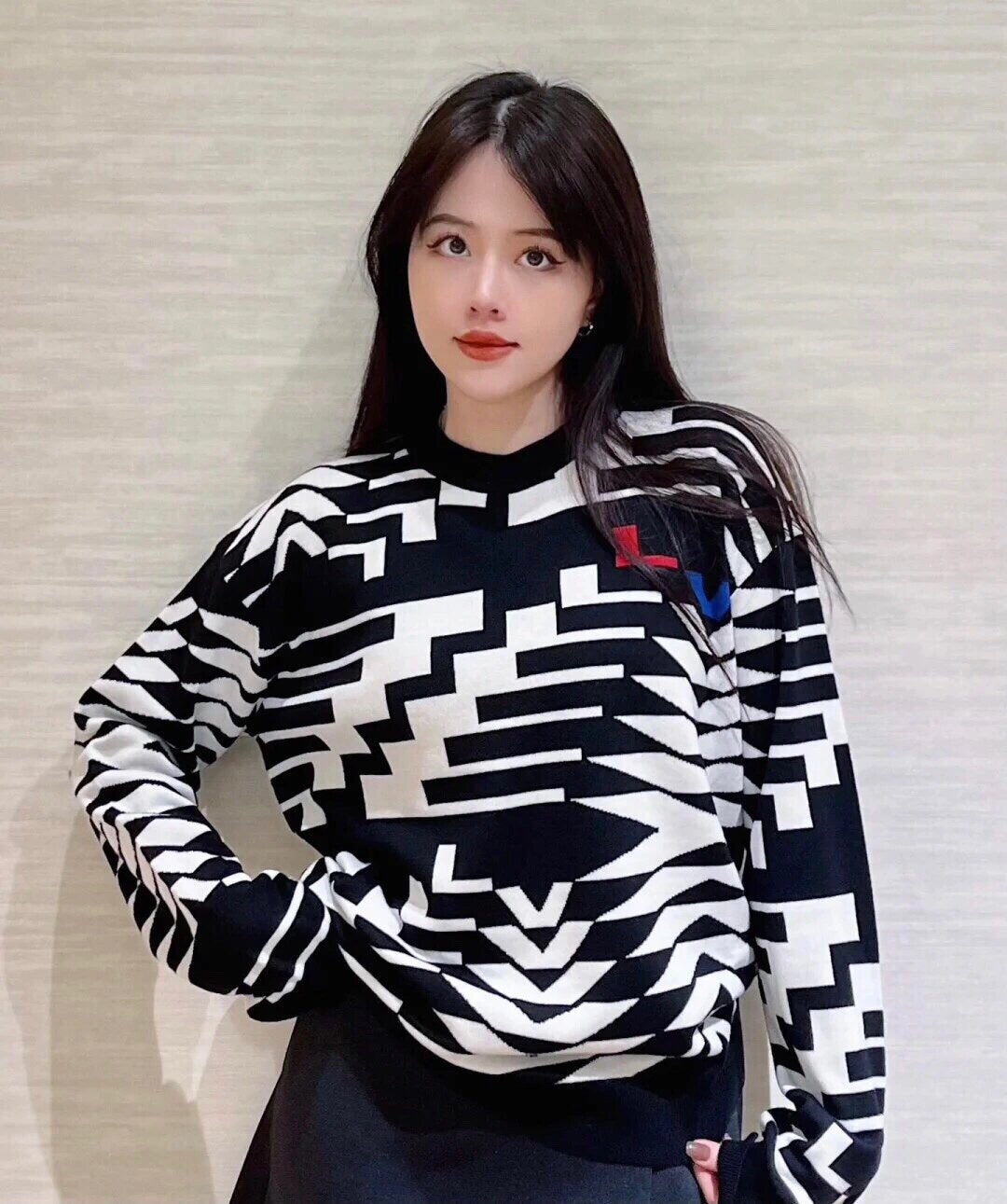 BVG / 루이비통 니트 스웨터