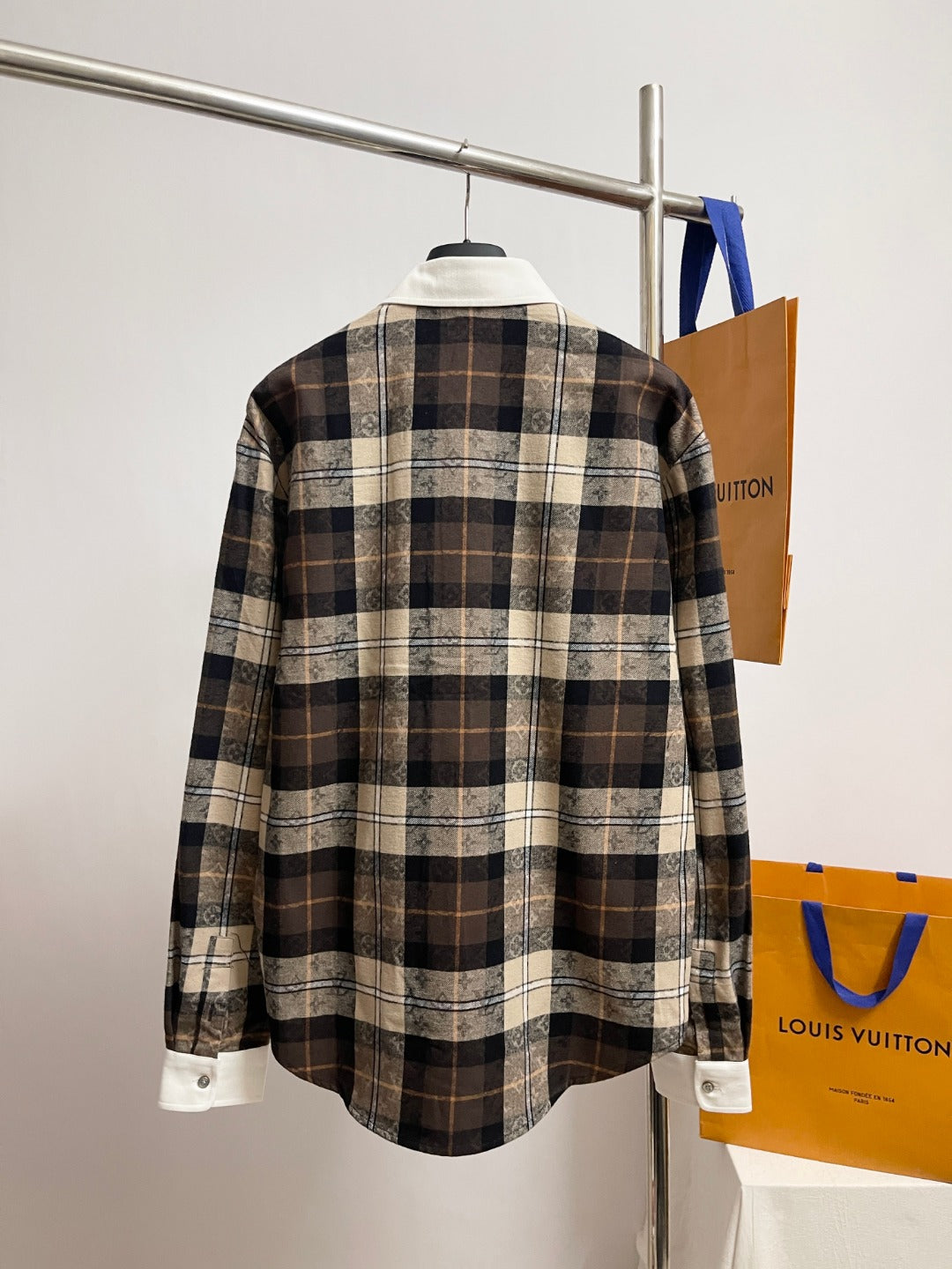 BVG / 루이비통 셔츠