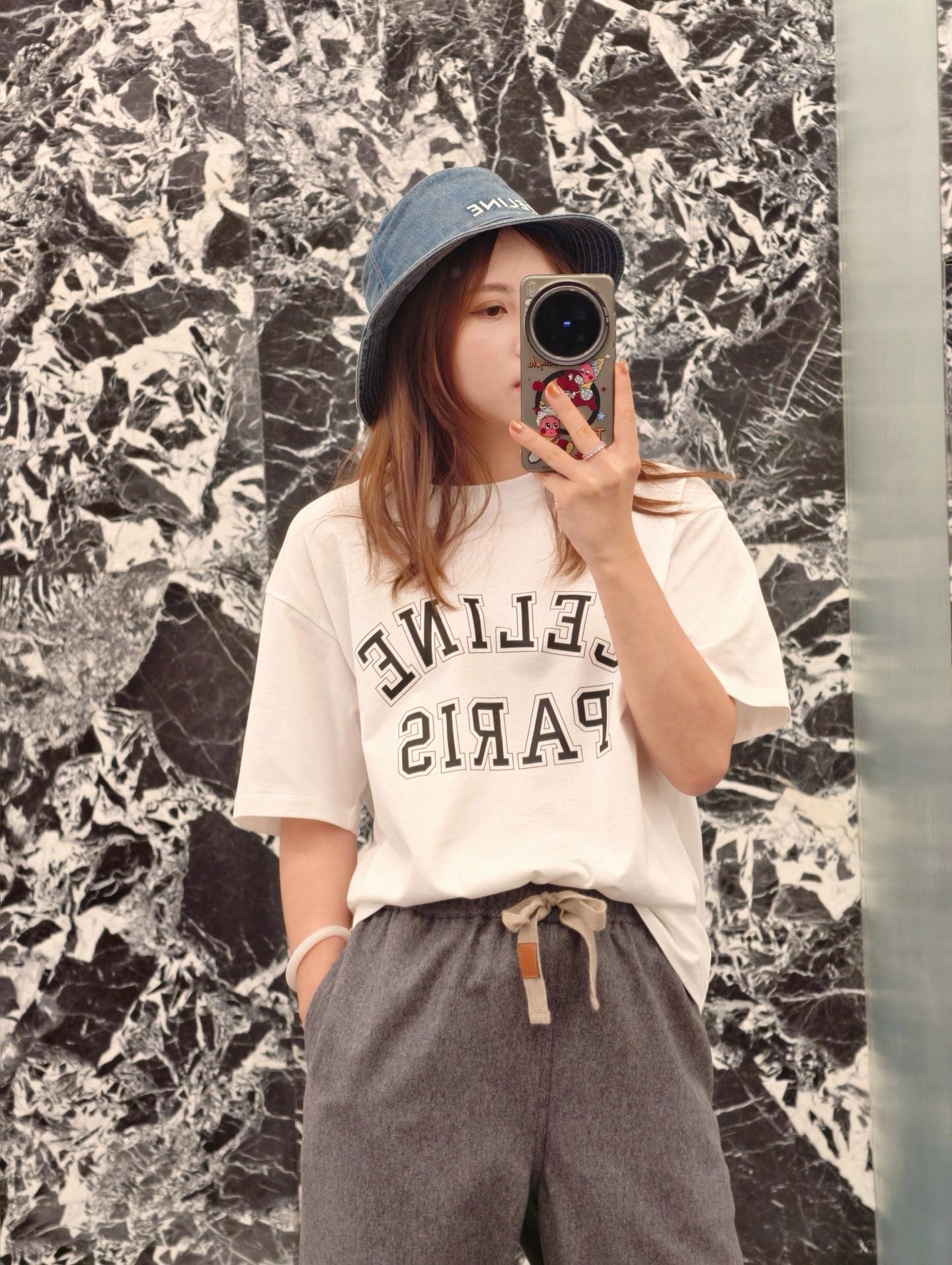 BVG / 셀린느 반팔티
