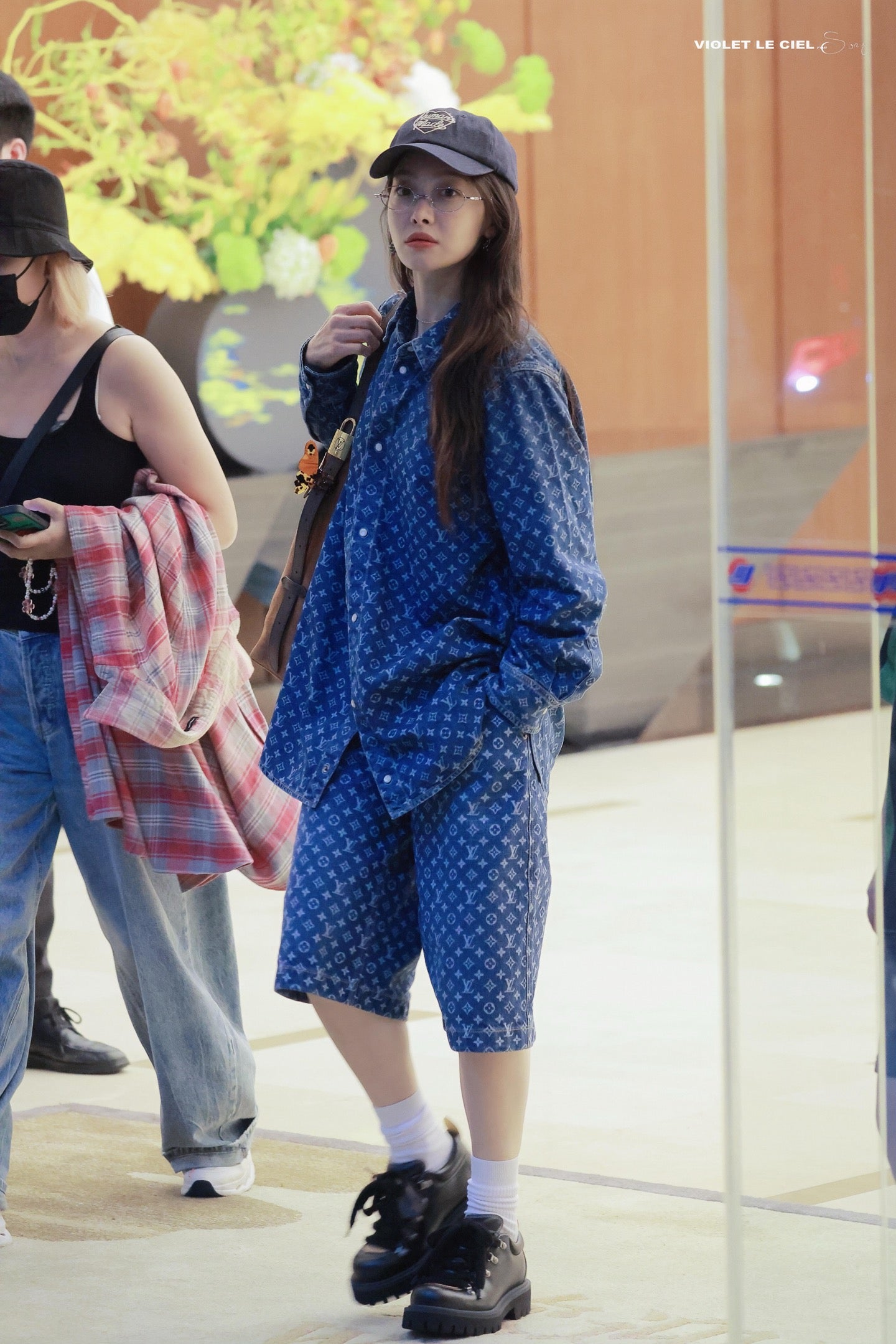 BVG / 루이비통 청 반바지