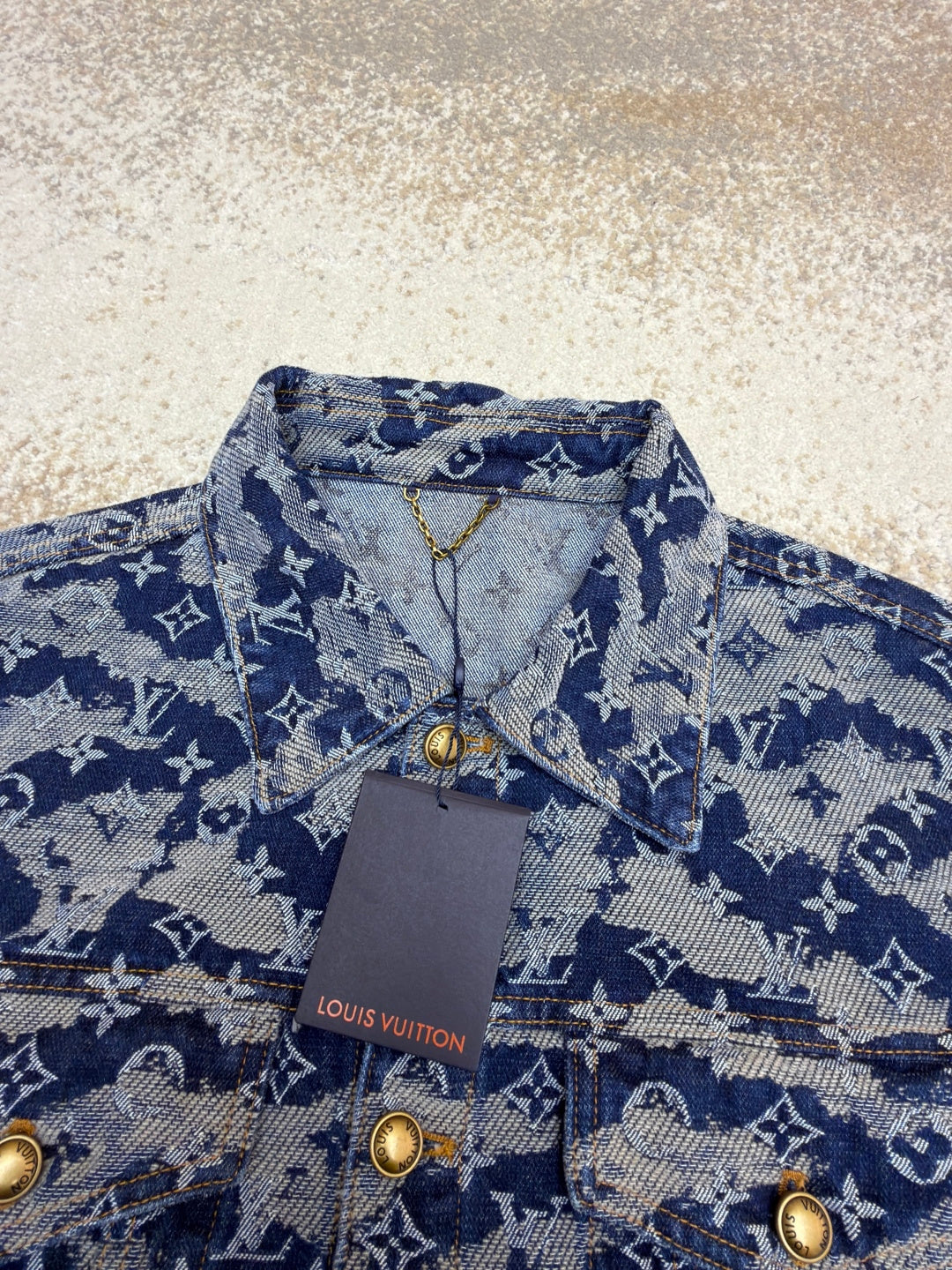 Chain 1 / Louis Vuitton Denim Jacket