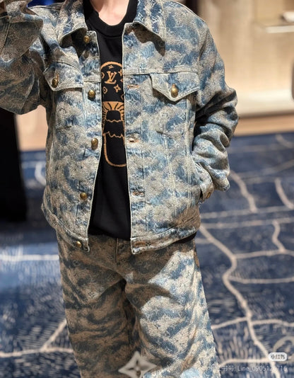 Chain 1 / Louis Vuitton Denim Jacket