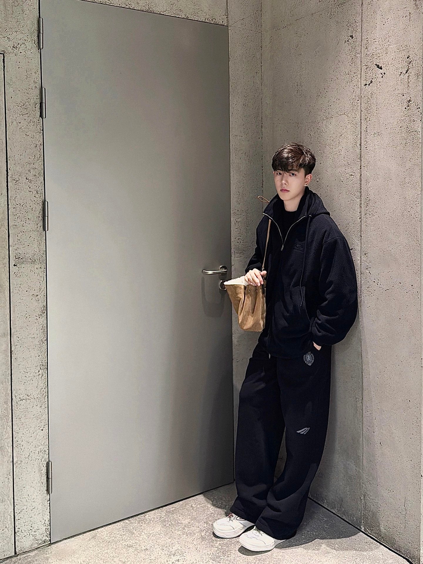 BVG / 발렌시아가 바지