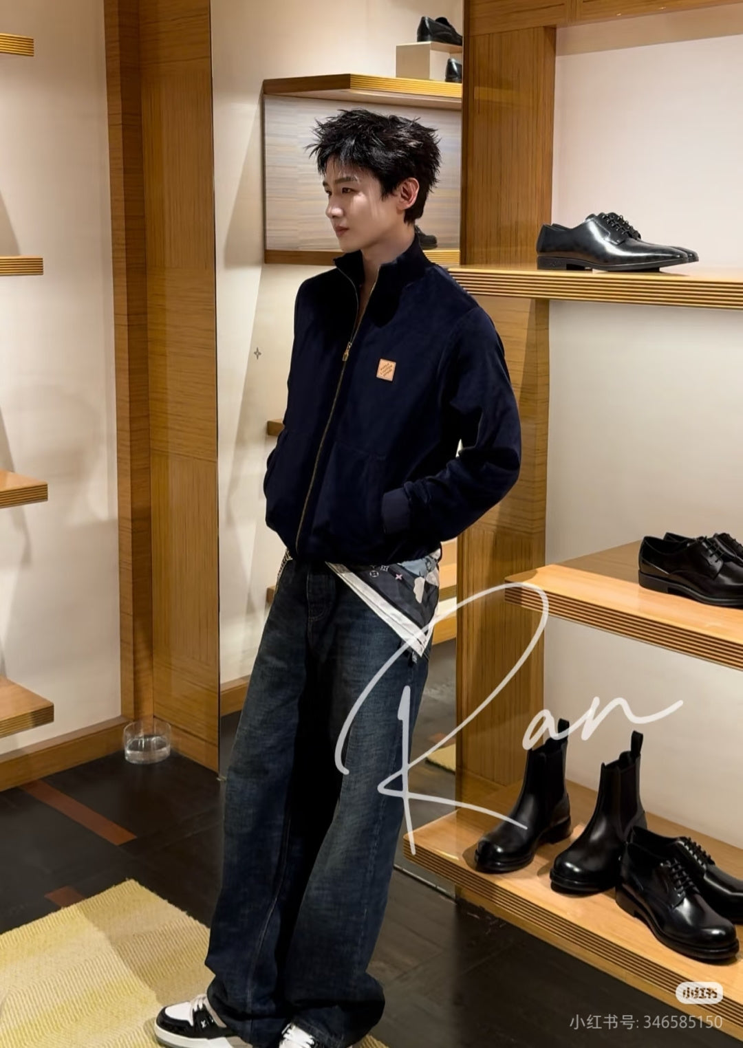 체인1호 / 루이비통 기모 자켓