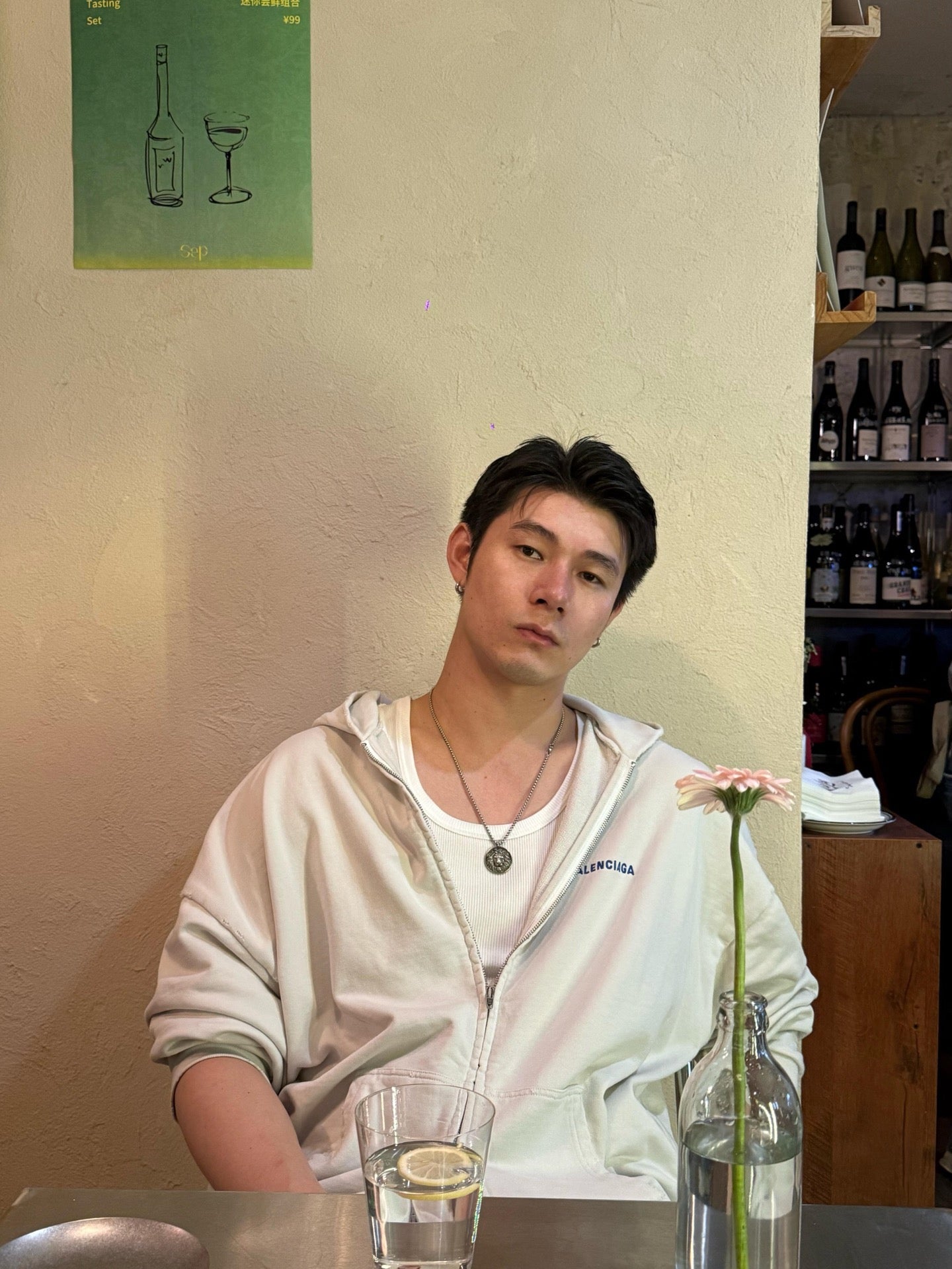 체인1호 / 발렌시아가 알파벳 자수 지퍼 후드 자켓