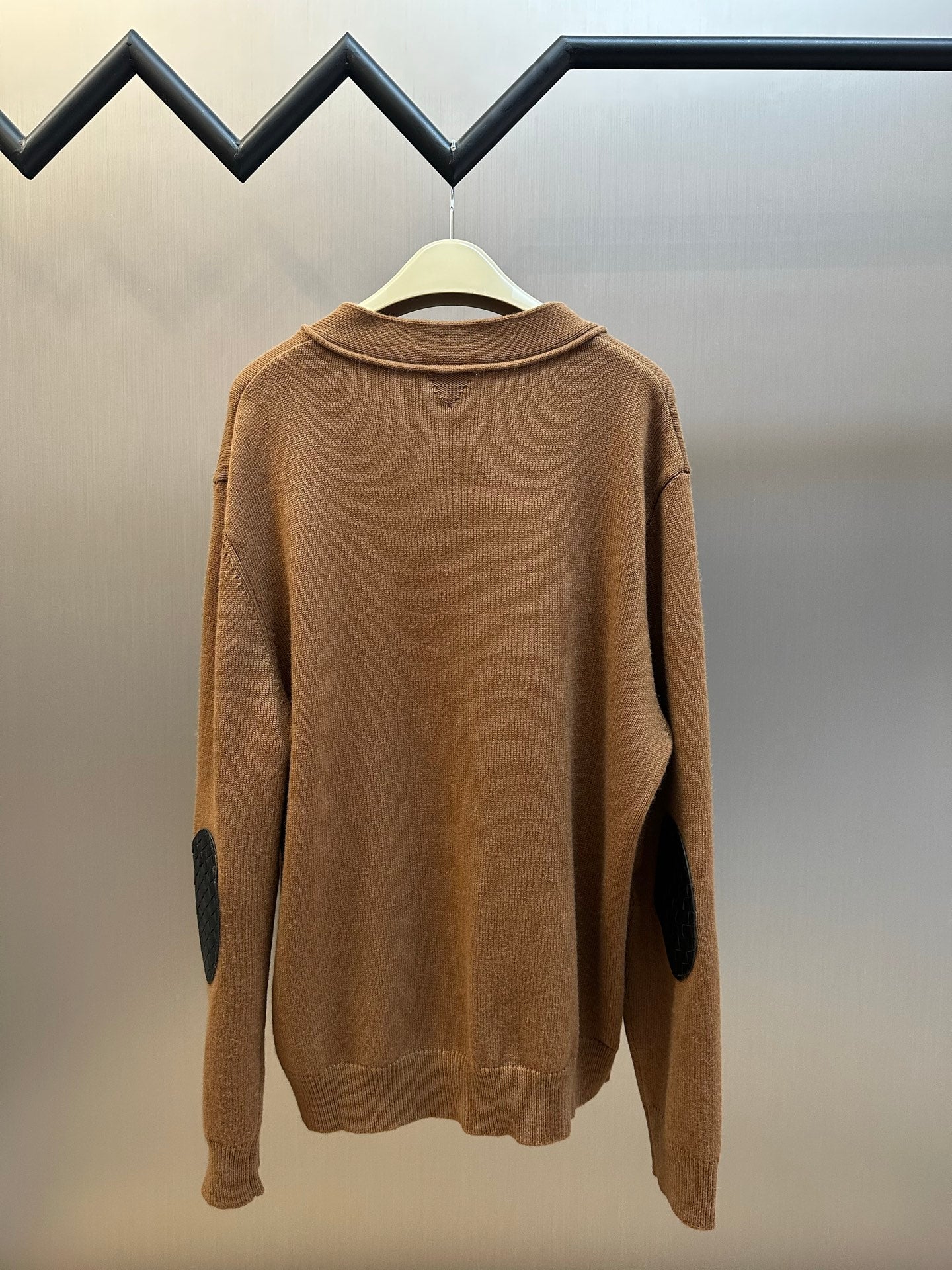 체인1호 / 보테가베네타 가디건