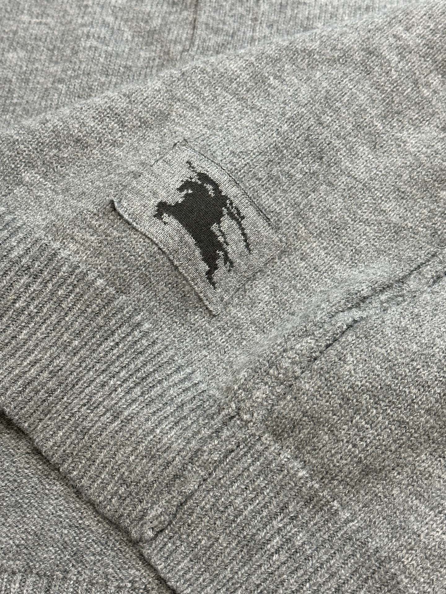 체인1호 / 버버리 가디건