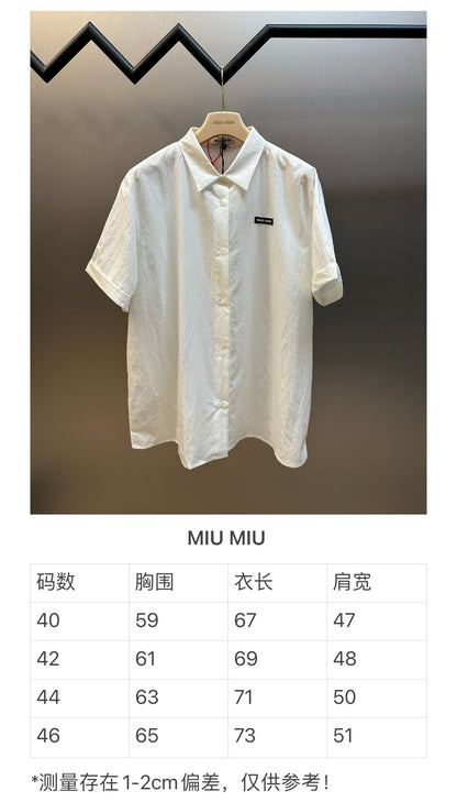 체인1호 / 미우미우 MiuMiu 로고 반팔 셔츠
