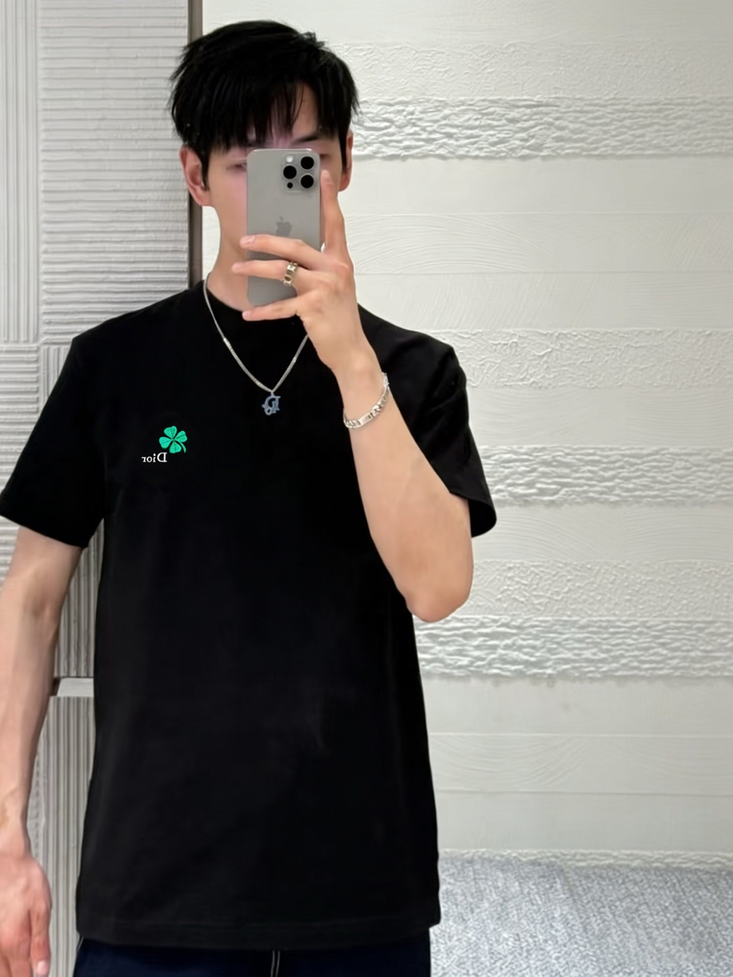 체인1호 / 디올 네잎클로버 반팔 티셔츠