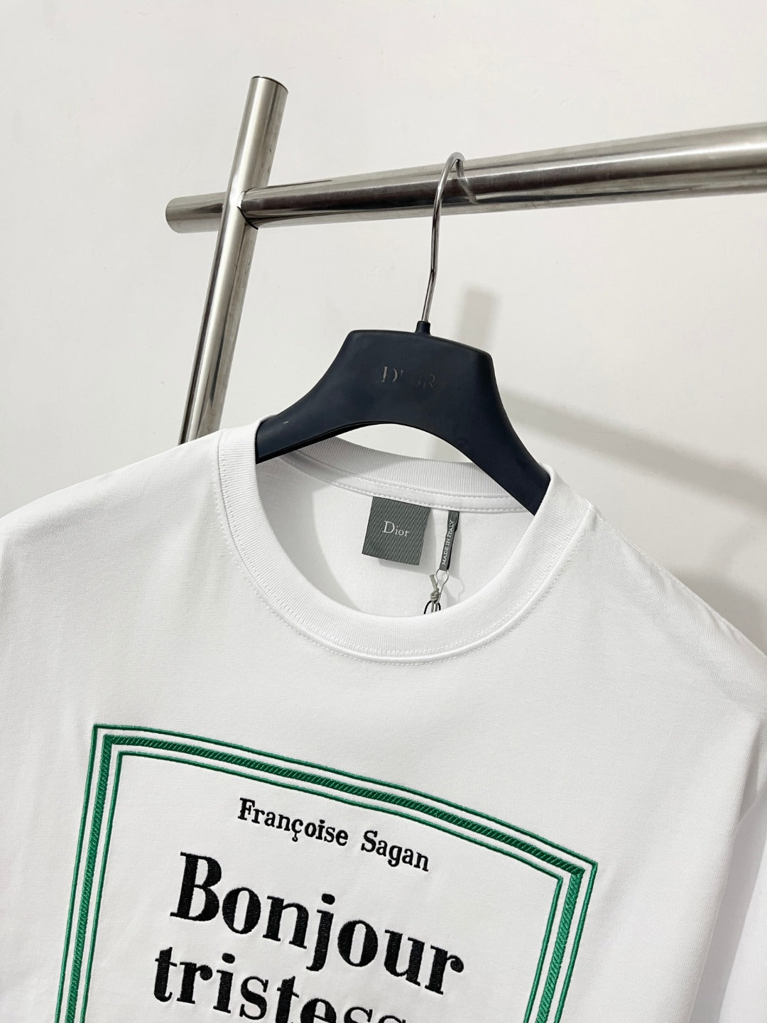 BVG / 디올 반팔티