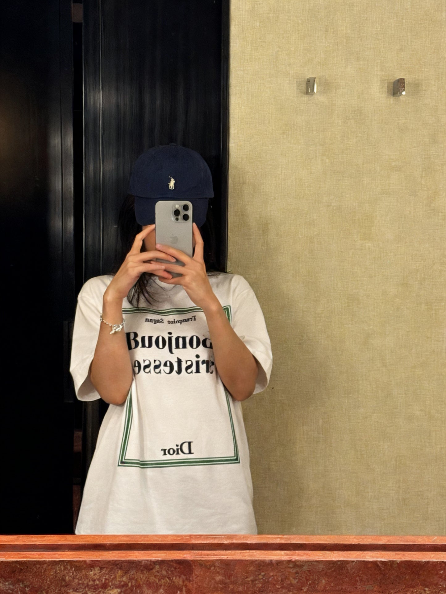 BVG / 디올 반팔티