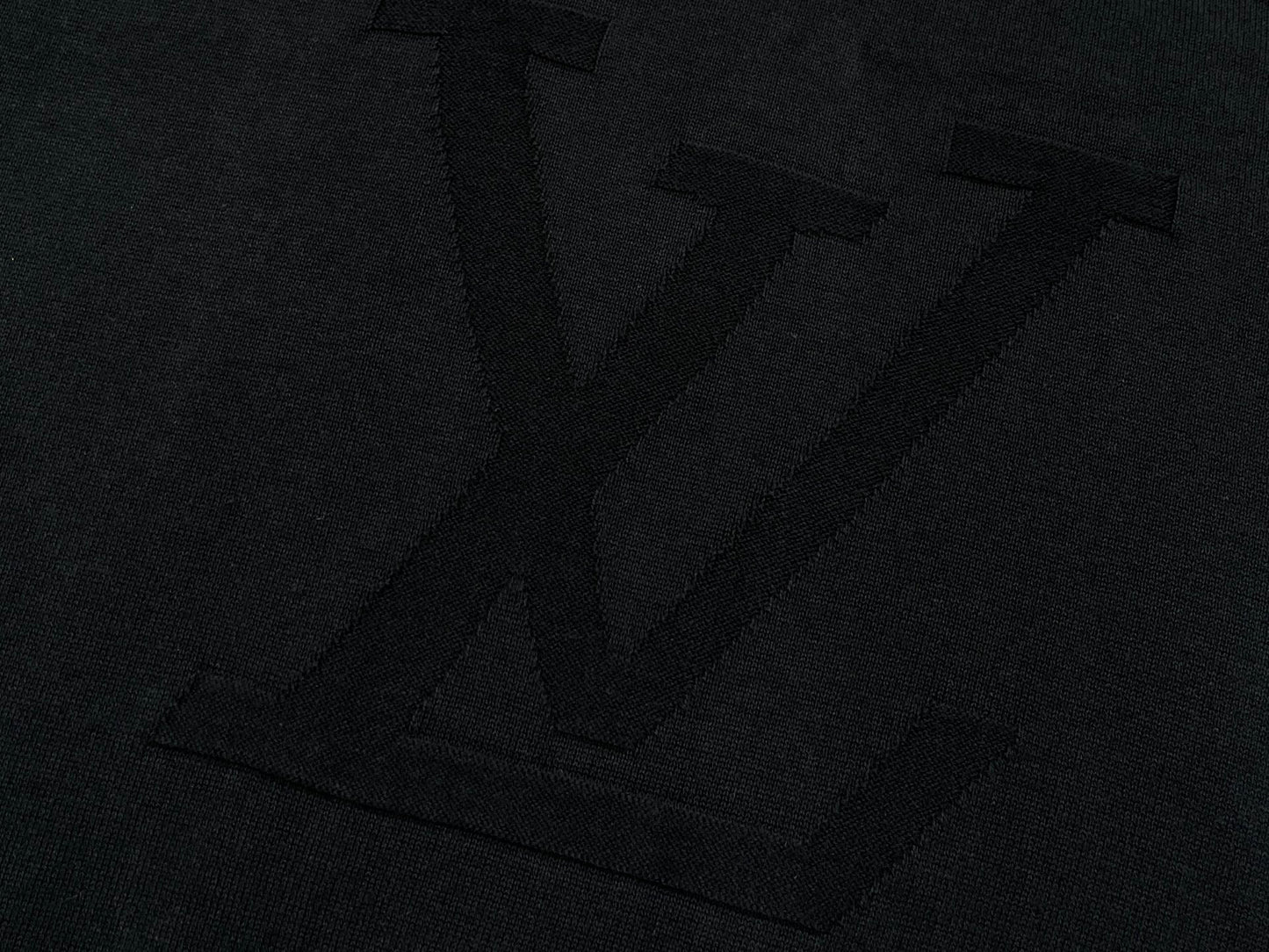 BVG / 루이비통 긴팔티