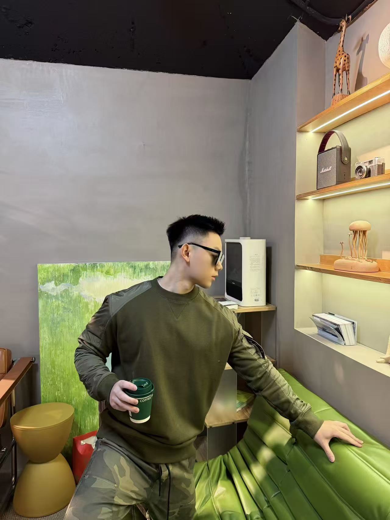 GTR / 몽클레어 라운드넥 맨투맨
