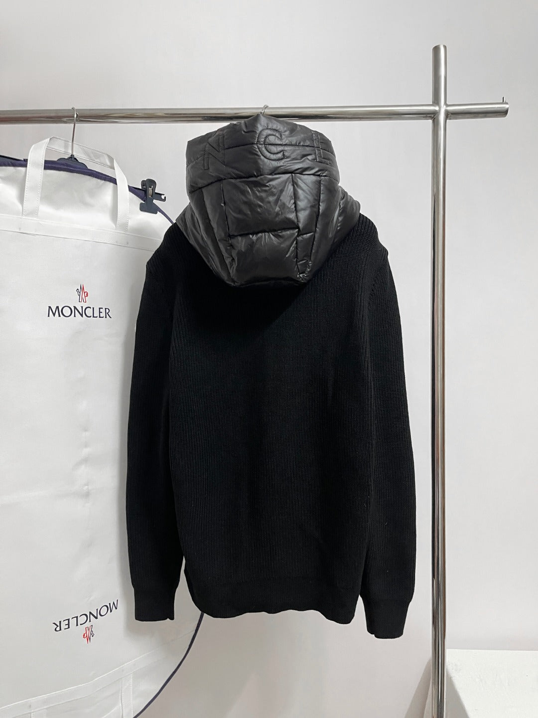 BVG / MC 패딩