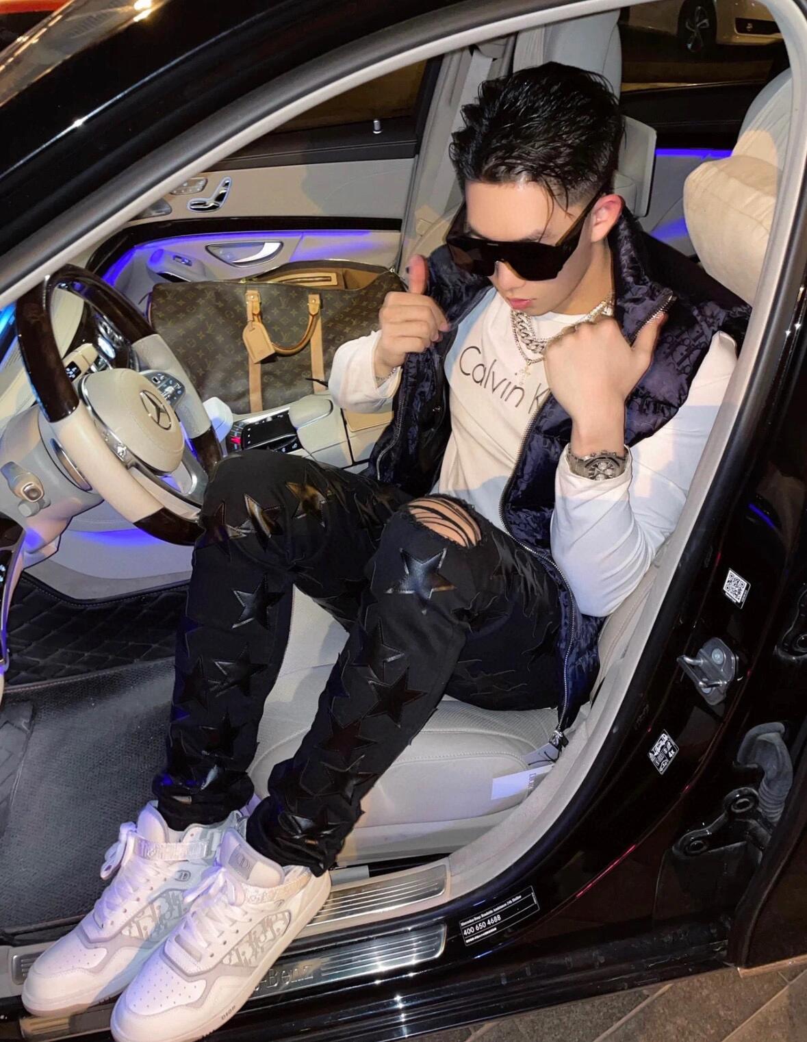 BVG / 디올 패딩 조끼