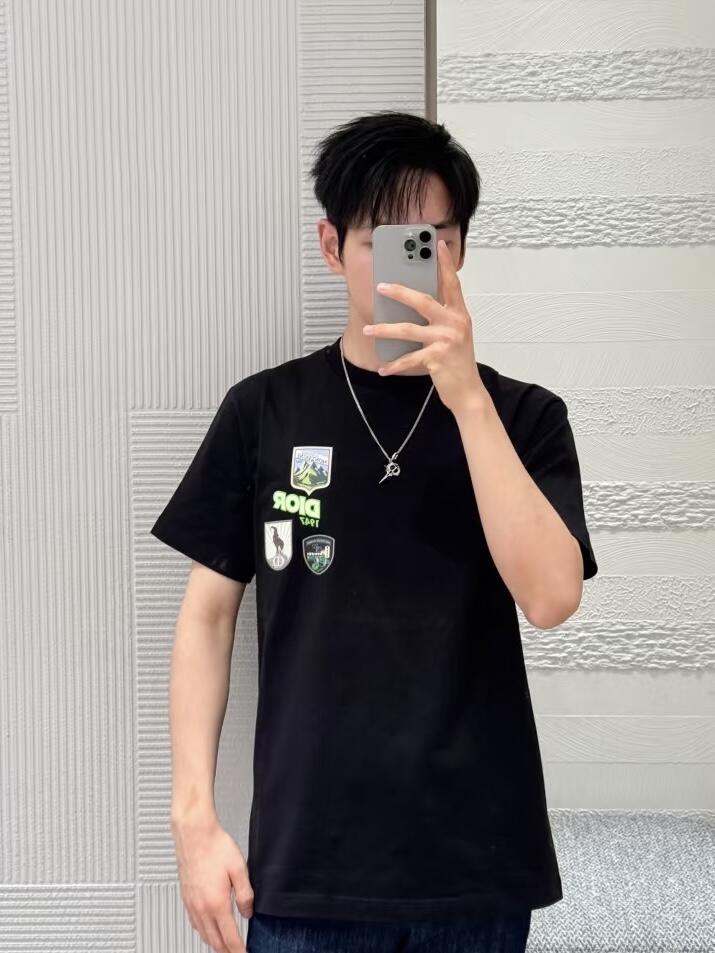 BVG / 디올 반팔티