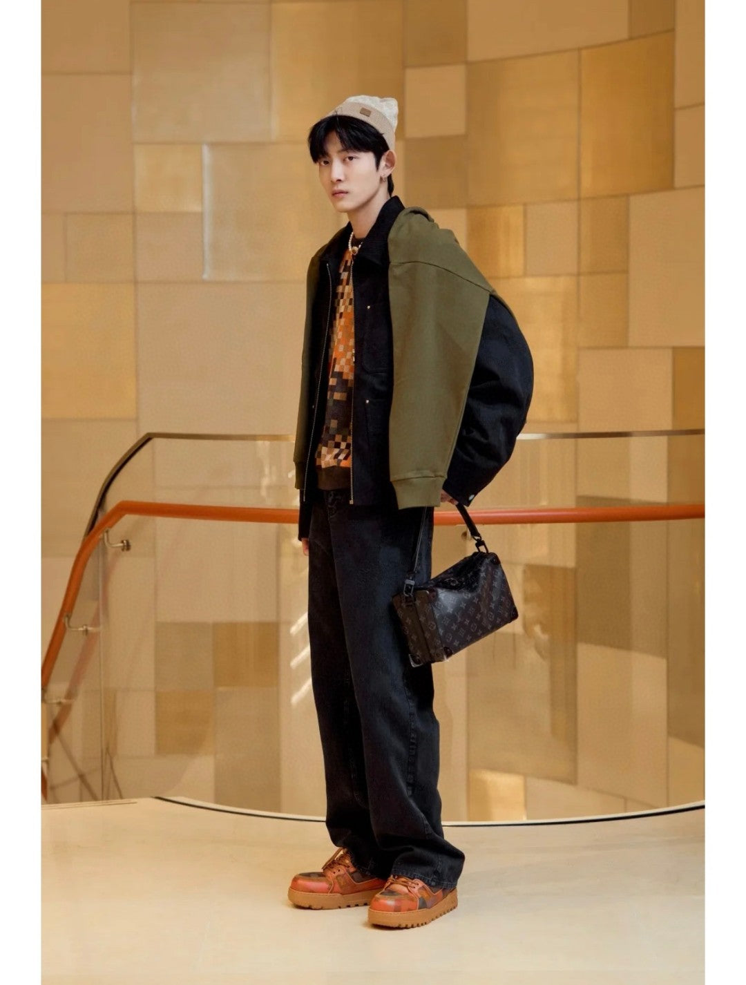 BVG / 루이비통 바지