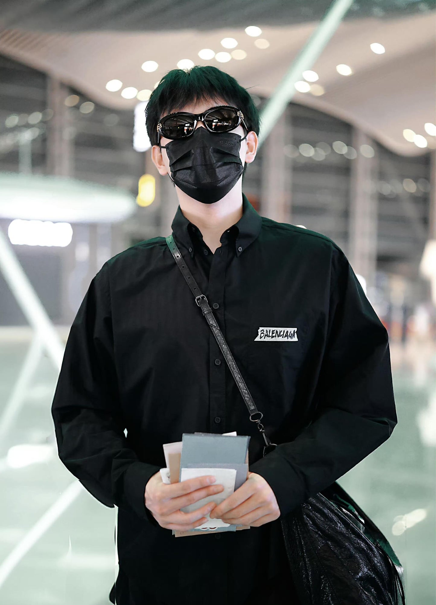 BVG / 발렌시아가 셔츠