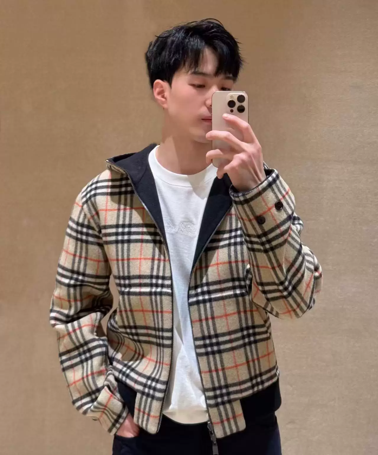 BVG / Burberry wool coat