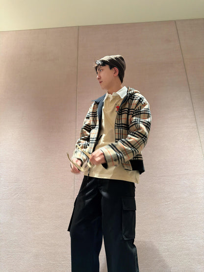 BVG / Burberry wool coat