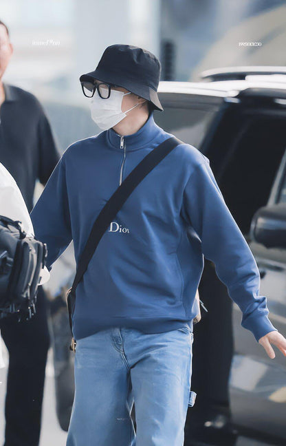 BVG / 디올 후드티