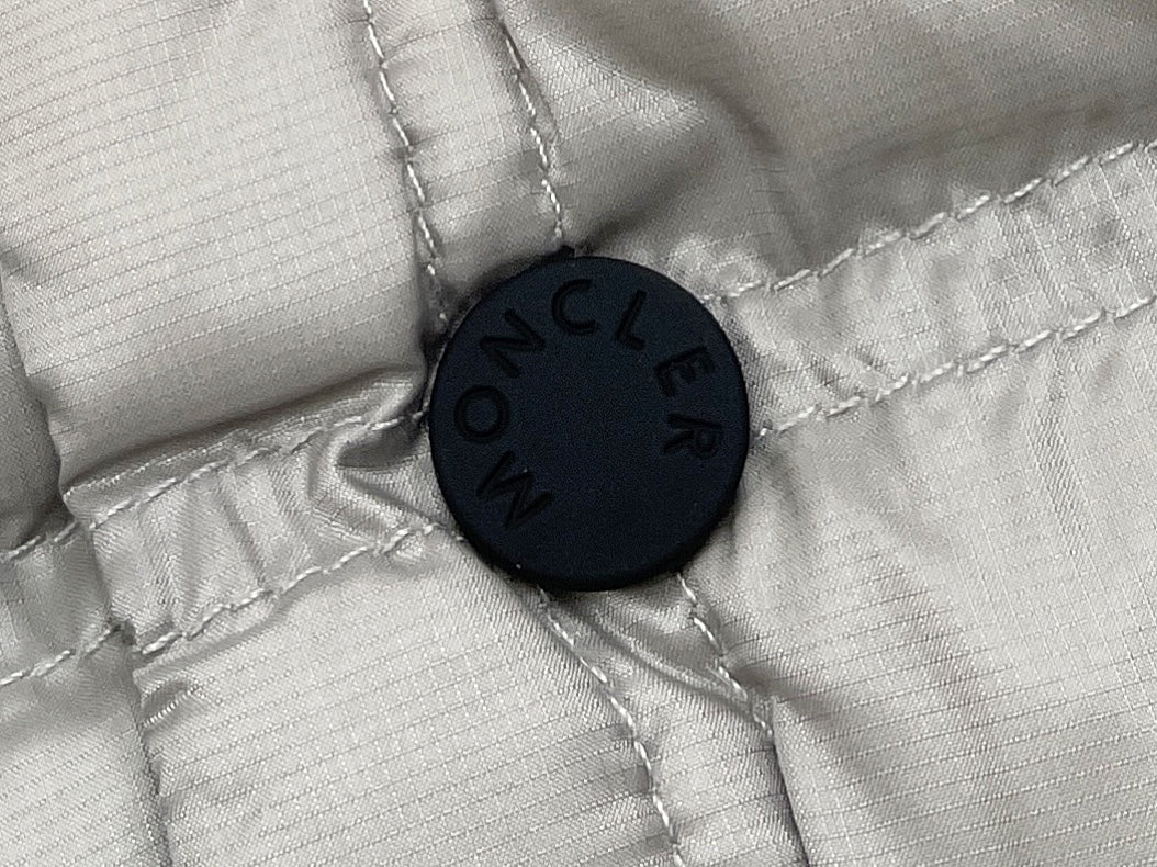 BVG / MC 패딩 조끼